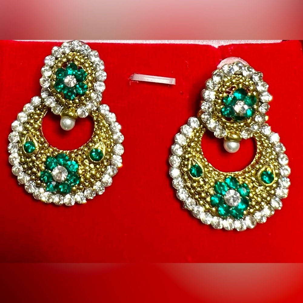 Elegant Gold and Green Crystal Earrings